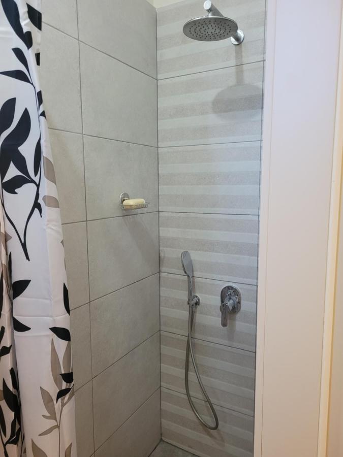 Charming Modern Country Unit For Rent Hotel Tsor'ah Bet Buitenkant foto